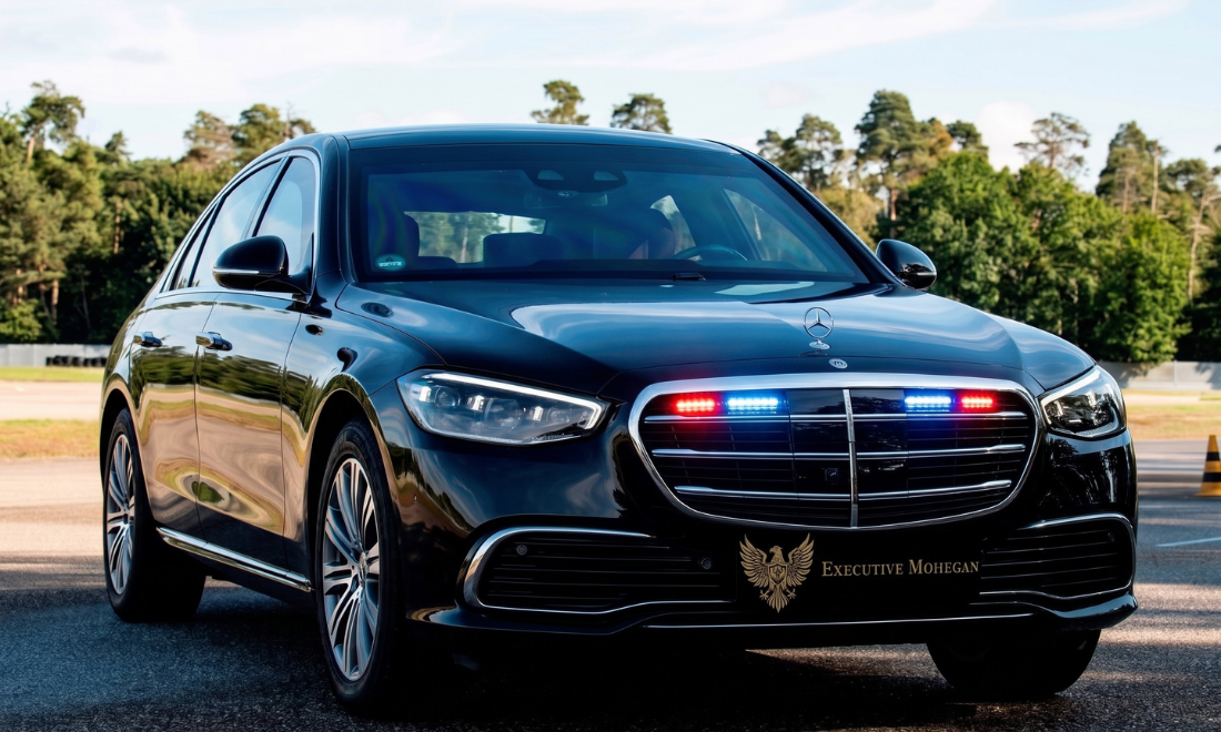 Yellow Luxury Rental Cars Instagram Post (45)